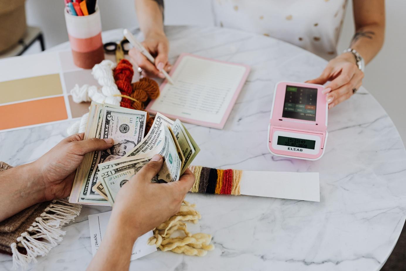 https://32.veritasbanking.com/La carte prépayée pour une gestion simplifiée de votre budget mensuel
