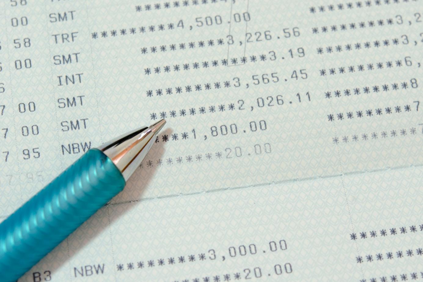 https://32.veritasbanking.com/Optimisez vos finances : la carte prépayée et les découverts bancaires